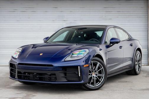 2026 Porsche Panamera 
