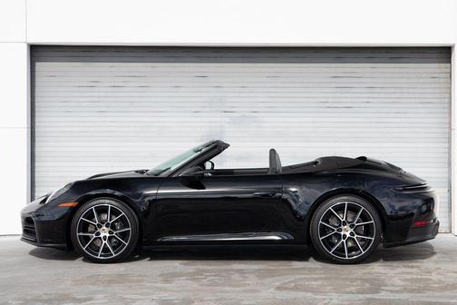 2026 Porsche 911 Carrera