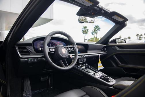 2026 Porsche 911 Carrera