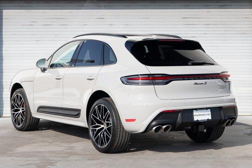 2026 Porsche Macan S