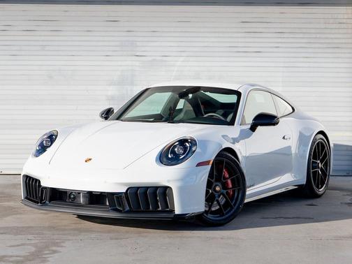 2026 Porsche 911 Carrera GTS