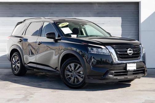 2022 Nissan Pathfinder SV 2WD