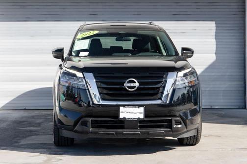 2022 Nissan Pathfinder SV 2WD