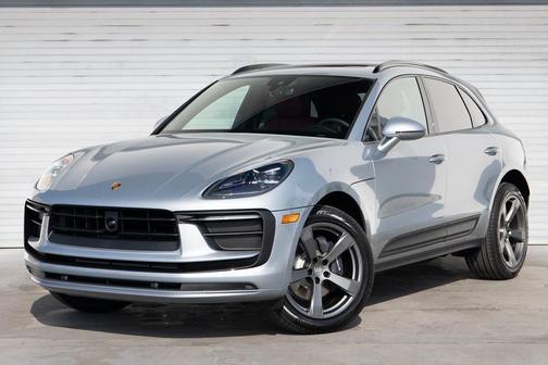 2026 Porsche Macan 