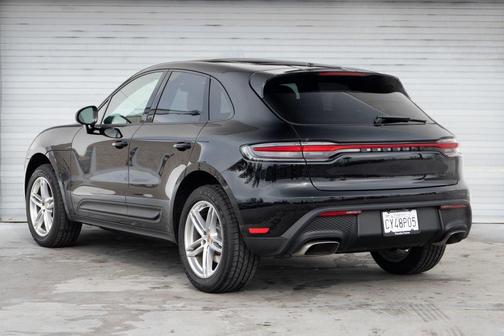 2025 Porsche Macan 