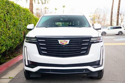 2022 Cadillac Escalade ESV Premium Luxury Platinum