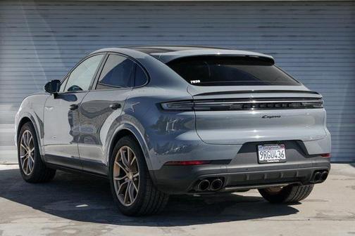 2024 Porsche Cayenne