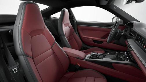 2025 Porsche 911 Carrera