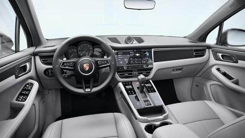 2025 Porsche Macan 