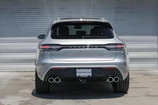 2025 Porsche Macan 