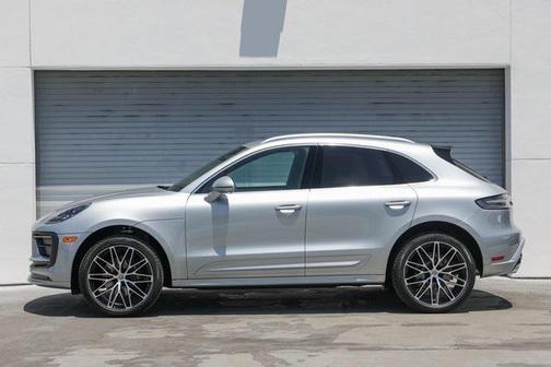 2025 Porsche Macan 