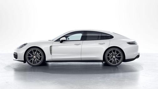 2023 Porsche Panamera 4 Platinum Edition
