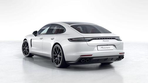 2023 Porsche Panamera 4 Platinum Edition