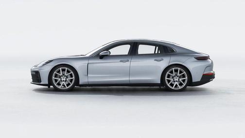 2025 Porsche Panamera 