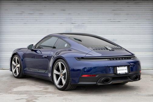 2025 Porsche 911 Carrera T