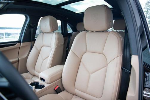 2026 Porsche Macan Macan S