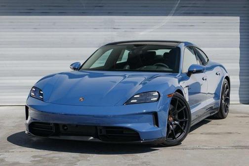 2025 Porsche Taycan GTS