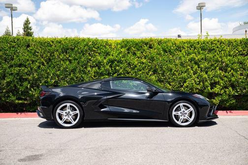 Black 2021 Chevrolet Corvette Stingray w/2LT