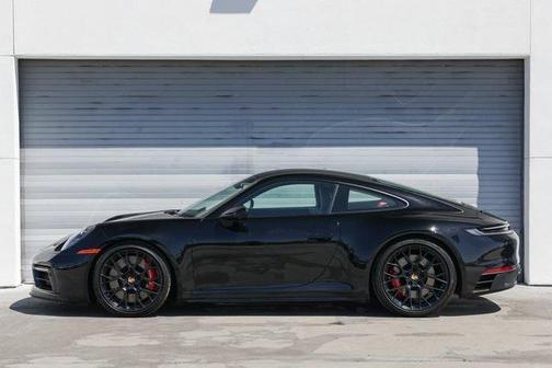 2024 Porsche 911 Carrera GTS