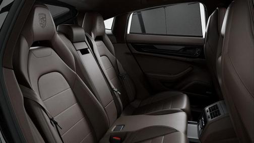 2024 Porsche Panamera 4