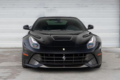 2014 Ferrari F12berlinetta Base