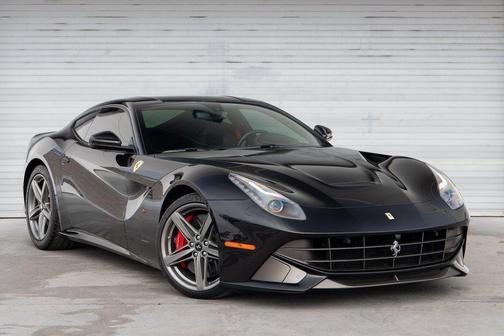 2014 Ferrari F12berlinetta Base