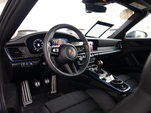 2026 Porsche 911 911 Carrera T Cabriolet