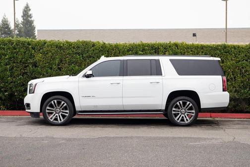 2019 GMC Yukon XL SLT