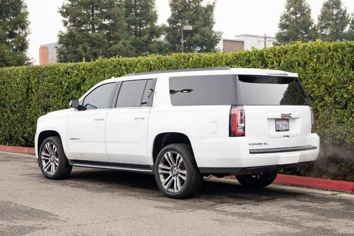 2019 GMC Yukon XL SLT