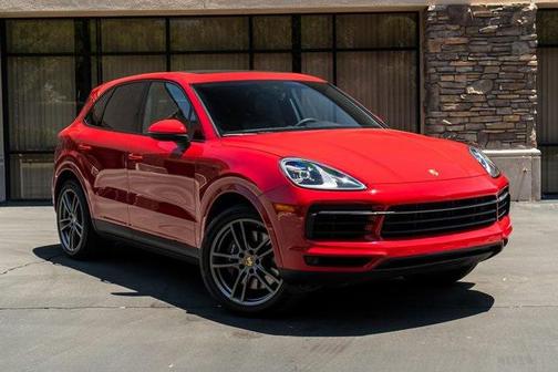 Carmine Red 2023 Porsche Cayenne Cayenne