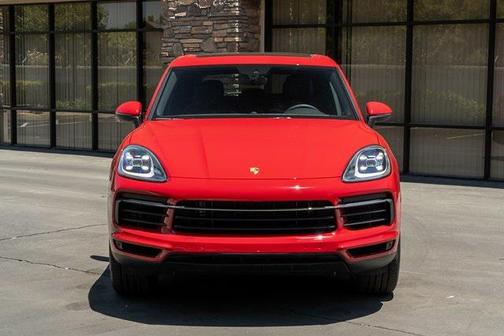 Carmine Red 2023 Porsche Cayenne Cayenne