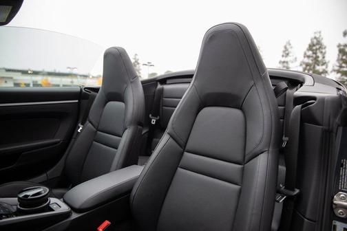 2025 Porsche 911 Carrera