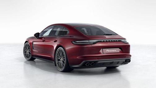 2023 Porsche Panamera 4 Platinum Edition