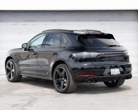 Black 2021 Porsche Macan Macan Turbo