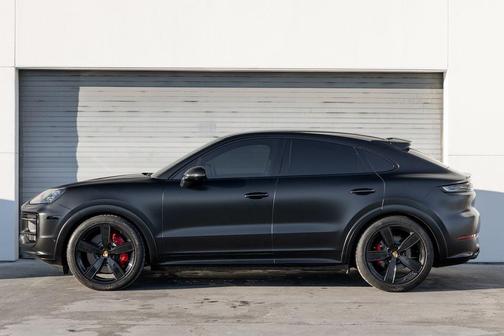 2024 Porsche Cayenne S