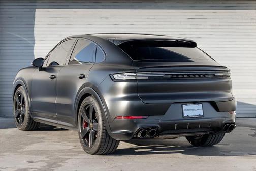 2024 Porsche Cayenne S