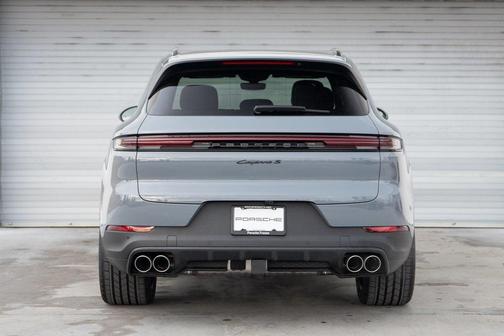 2026 Porsche Cayenne Cayenne S