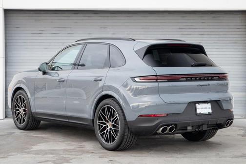 2026 Porsche Cayenne Cayenne S