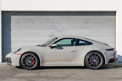 2021 Porsche 911 Carrera S