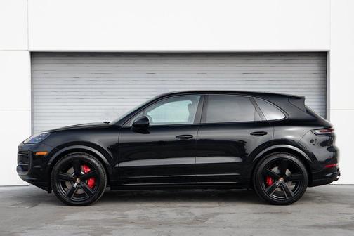 2026 Porsche Cayenne S