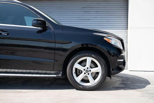 Black 2018 Mercedes-Benz GLE 350 4MATIC