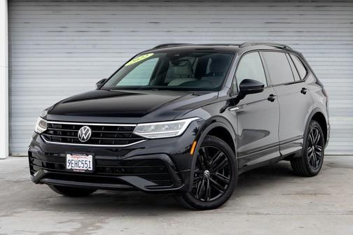 2022 Volkswagen Tiguan 2.0T SE R-Line Black