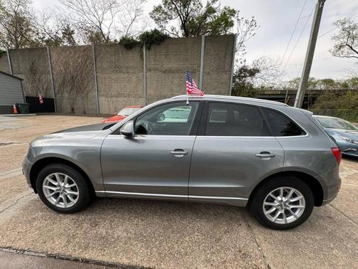 Gray 2010 Audi Q5 3.2 Premium Plus quattro