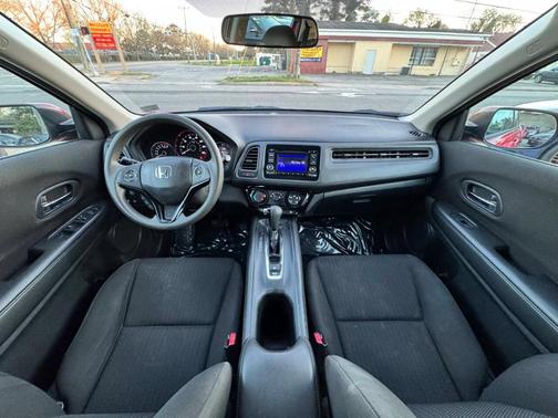 Milano Red 2016 Honda HR-V LX