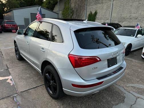 Silver 2010 Audi Q5 3.2 Premium Plus quattro