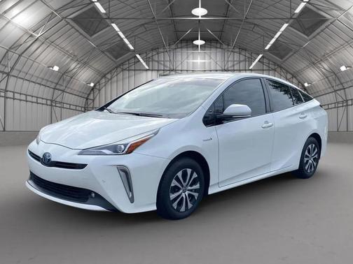 2019 Toyota Prius XLE