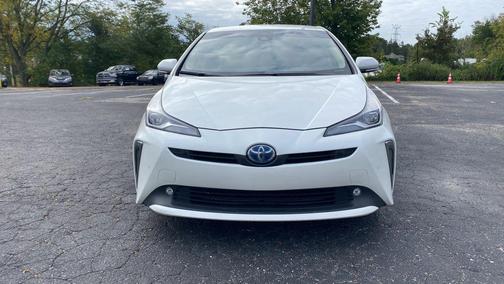 2019 Toyota Prius XLE