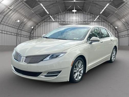 2014 Lincoln MKZ Hybrid Base