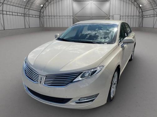 2014 Lincoln MKZ Hybrid Base