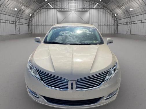 2014 Lincoln MKZ Hybrid Base
